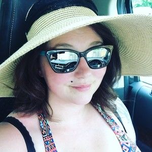 Meet your Posher, Cheryl